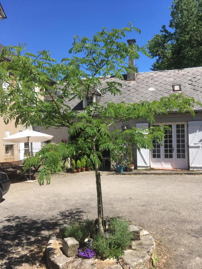 Maison Lyre, Pompadour Hotel Arnac-Pompadour Екстериор снимка